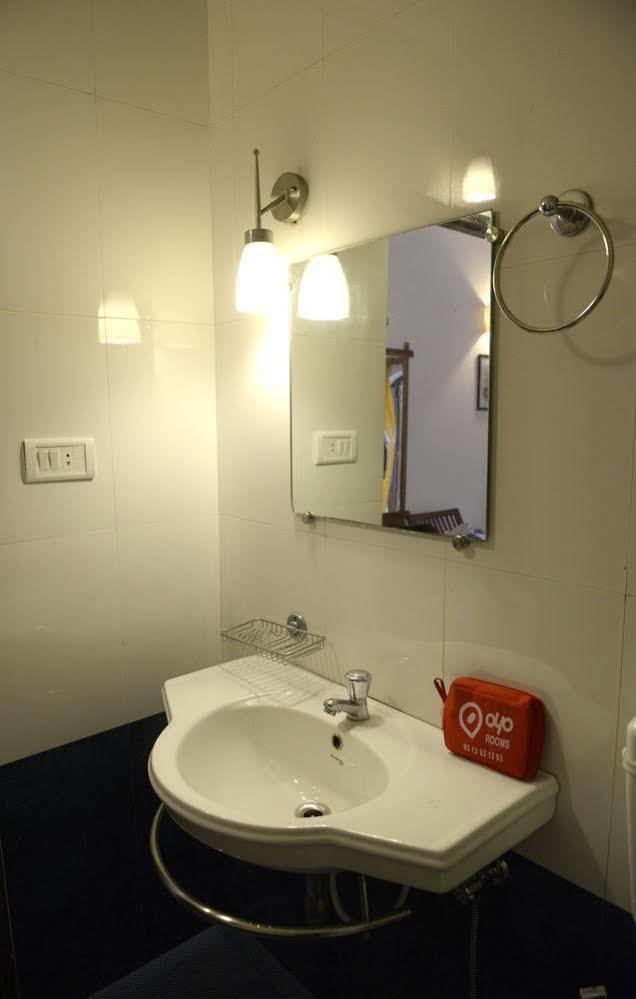 Oyo Fort Aguada Road Hotel Candolim
